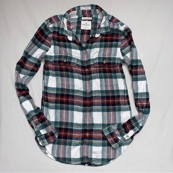 AMERICAN EAGLE Plaid Top Women’s Small Soft Flannel Button Up Shirt Classic Fit - Picture 1 of 8